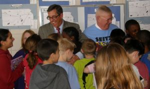 A lot of fun at the Seitz school: Rick (l), John, and the Fifth Graders